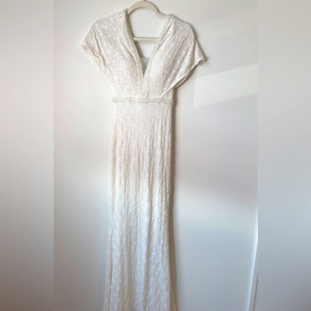 Elegant White Gown for Sale S